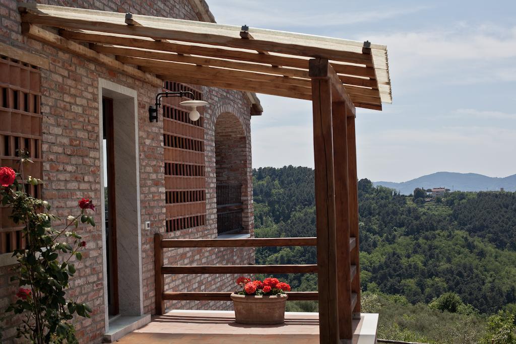Agriturismo La Burlanda Fosdinovo Exterior photo